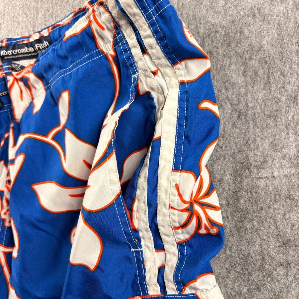 Abercrombie & Fitch Mens Blue Floral Cargo Board Shorts Size L Swim Vintage - Picture 10 of 14